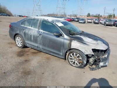 VOLKSWAGEN JETTA 2011