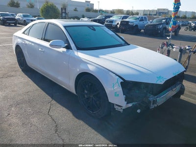 AUDI A8 2015