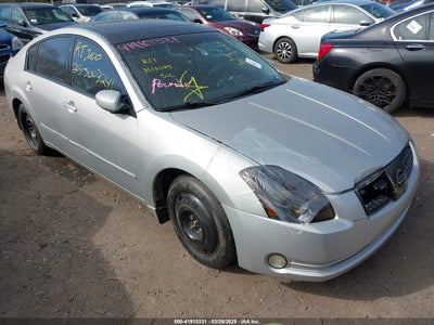 NISSAN MAXIMA 2004