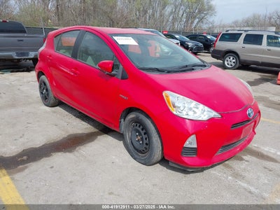 TOYOTA PRIUS C 2014