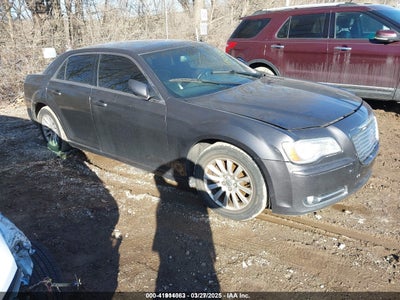 CHRYSLER 300 2013