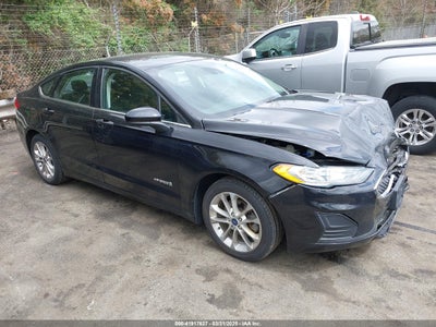 FORD FUSION HYBRID 2019