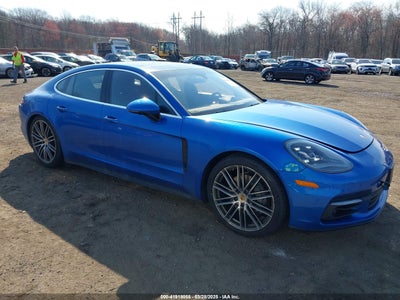 PORSCHE PANAMERA 2017