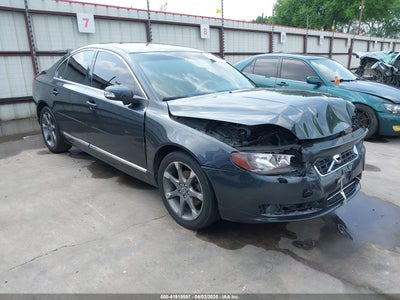 VOLVO S80 2011