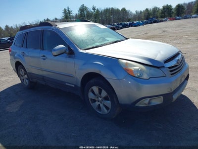 SUBARU OUTBACK 2012