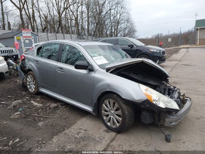 SUBARU LEGACY 2011