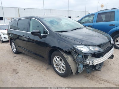CHRYSLER VOYAGER 2023