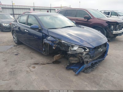 NISSAN ALTIMA 2021