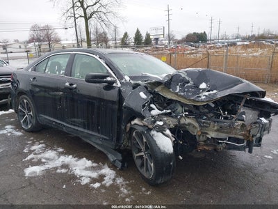 FORD TAURUS 2016