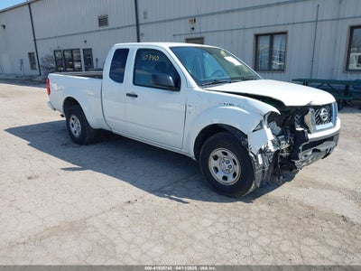 NISSAN FRONTIER 2018