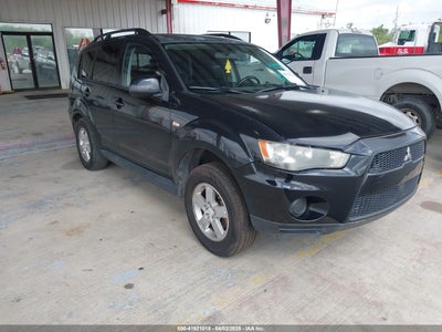 MITSUBISHI OUTLANDER 2010