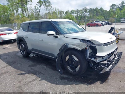 KIA EV9 2024