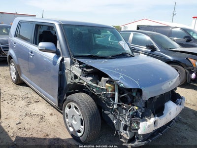 SCION XB 2010