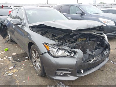 INFINITI Q50 2014