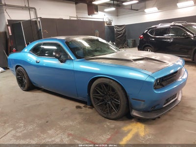 DODGE CHALLENGER 2016