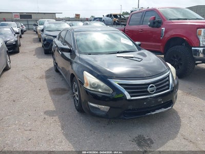 NISSAN ALTIMA 2015