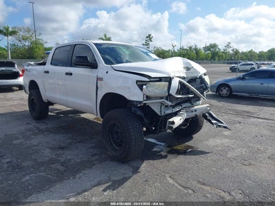 TOYOTA TUNDRA 2012