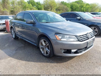 VOLKSWAGEN PASSAT 2014