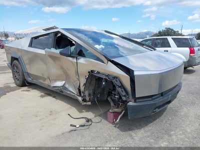 TESLA CYBERTRUCK 2024