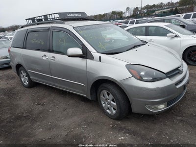 TOYOTA SIENNA 2005