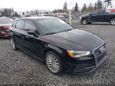 AUDI A3 E-TRON 2016