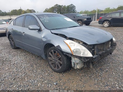 NISSAN ALTIMA 2010