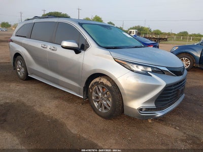 TOYOTA SIENNA 2022