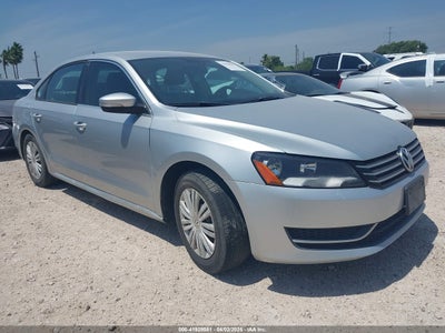 VOLKSWAGEN PASSAT 2015