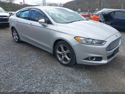 FORD FUSION SE 2015