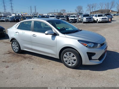 KIA RIO 2023