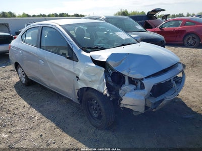 MITSUBISHI MIRAGE G4 2017