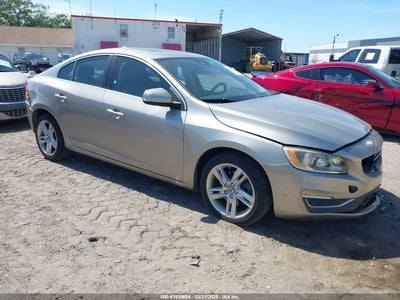 VOLVO S60 2015