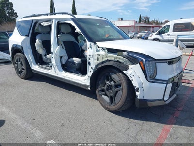 KIA EV9 2024