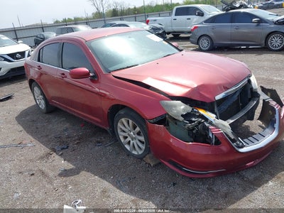 CHRYSLER 200 2011