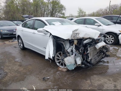 FORD FUSION HYBRID 2017