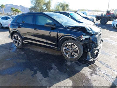 AUDI Q4 E-TRON 2024