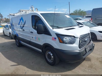FORD TRANSIT-150 2018