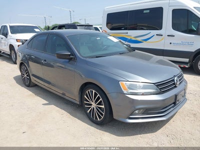 VOLKSWAGEN JETTA 2015