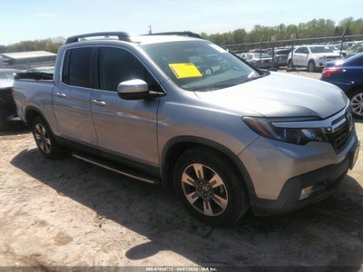 HONDA RIDGELINE 2017
