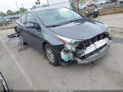 TOYOTA PRIUS 2018
