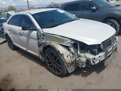 FORD TAURUS 2017