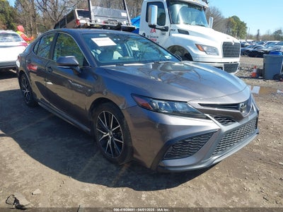 TOYOTA CAMRY 2022