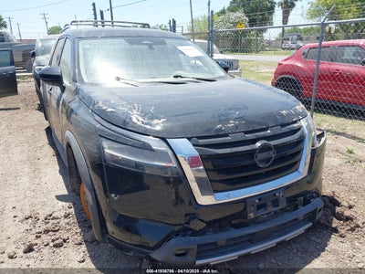 NISSAN PATHFINDER 2022