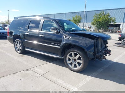 CADILLAC ESCALADE ESV 2010