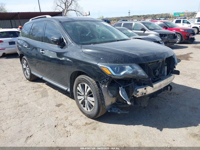 NISSAN PATHFINDER 2017