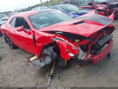 DODGE CHALLENGER 2016