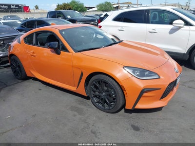 TOYOTA GR86 2023