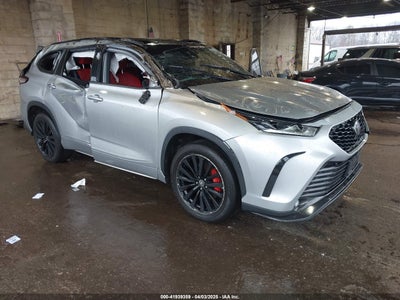 TOYOTA HIGHLANDER 2022