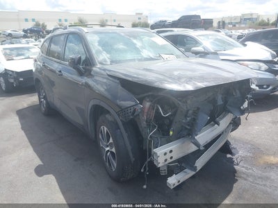 TOYOTA HIGHLANDER 2021