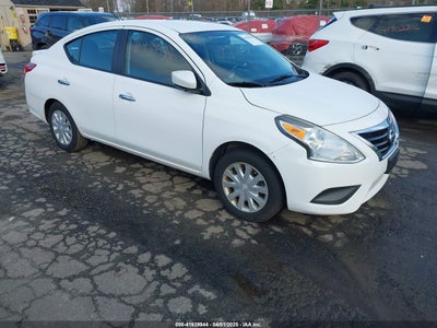 NISSAN VERSA 2016